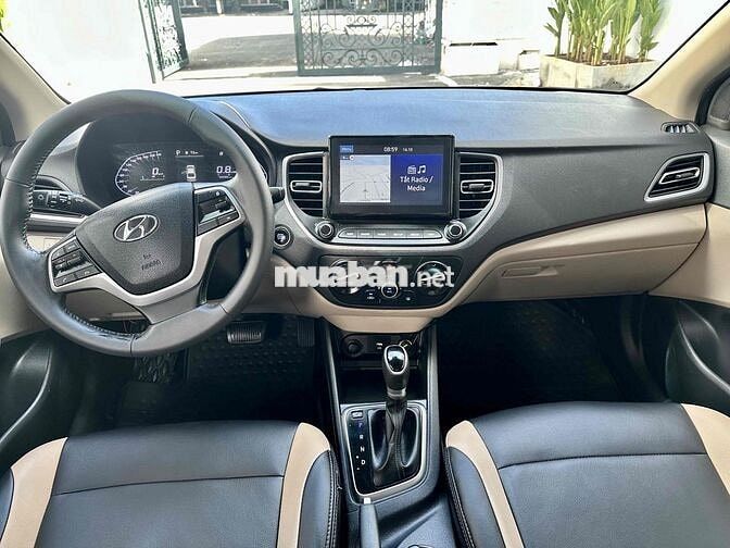 Hyundai Accent 2024 1.4 AT - 54000 km