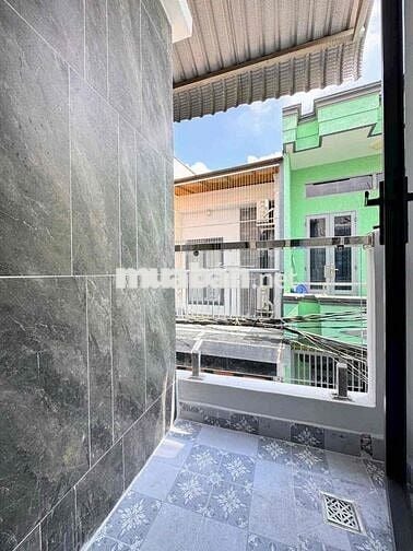 nhà sổ hồng giá 3 tỷ 180 tr tl