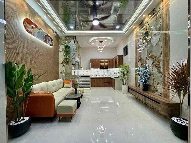 Nhà Văn Thân, Quận 6, 24m2, 4x6m, 3 tầng, 4 PN, giá chỉ hơn 3 tỷ