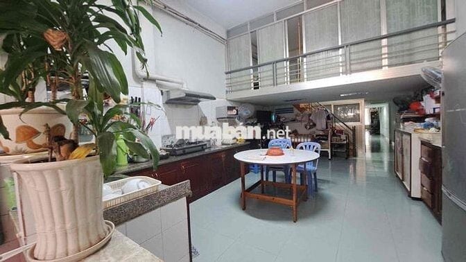 Căn hộ 150m2 dtsd chưa tới 4 đồng