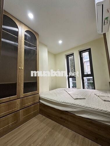 CHO THUÊ CĂN HỘ 2PN FULL NỘI THẤT BAN CÔNG NGAY TẠI LĂNG BÁC - BA ĐÌNH