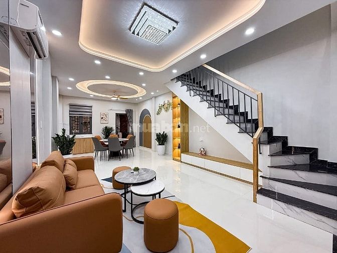 ⭐️Nhà 1 Lầu DT:6x9m tuyệt đẹp Cao cấp 2 mặt hẻm Vạn Kiếp, P3.