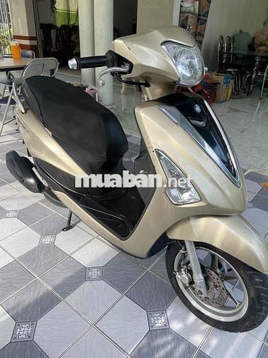 Acruzo  chính chủ máy siêu êm ngoại hình xe liền l