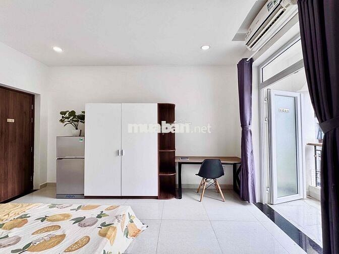 Căn hộ full nội thất có ban công lớn ngay Lê Văn Sỹ - Trần Quang Diệu