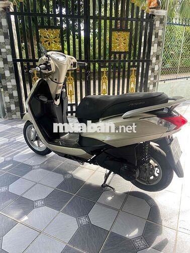 Acruzo  chính chủ máy siêu êm ngoại hình xe liền l