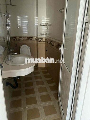 cho thuê nhà liền kề 5 tầng .khu dịch vụ vạn phúc.vỉa hè 3m,oto tránh