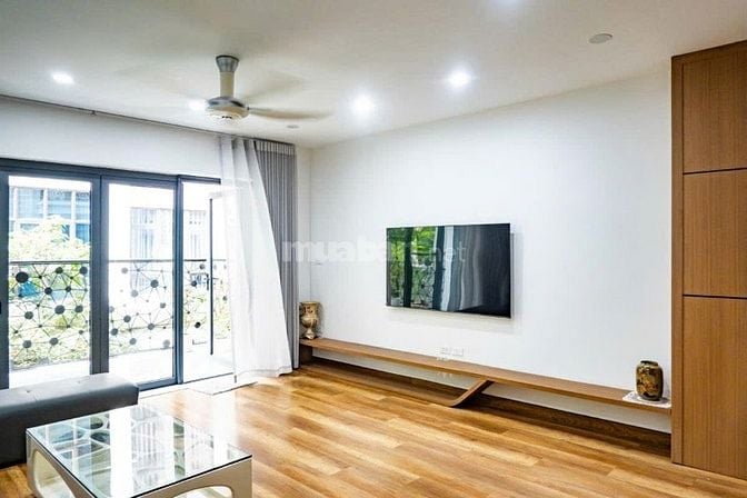 SIÊU HIẾM - XUÂN LA - PHÂN LÔ - THANG MÁY -  THOÁNG TRƯỚC SAU - GARA 