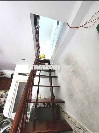Nhà 3 TẦNG BTCT - HẺM TRƯỚC NHÀ 4M  - 23m2 - CHƯA TỚI 3 TỶ