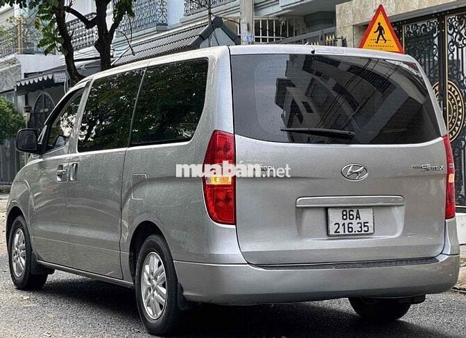 Hyundai Grand Starex 9 chỗ 2017 - 141000 km
