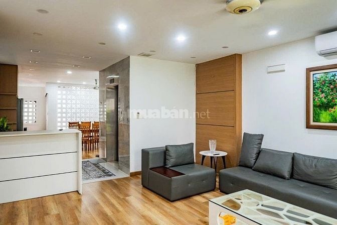 SIÊU HIẾM - XUÂN LA - PHÂN LÔ - THANG MÁY -  THOÁNG TRƯỚC SAU - GARA 