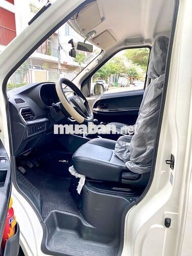 Xe tải van 945kg Tera V6 2S 2024 chạy lướt 650km