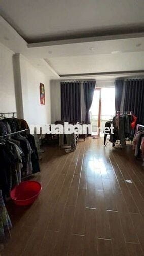 Bán nhà MTKD số nhà cực đẹp (123) [5mx35m] BHH Bình Tân❤️