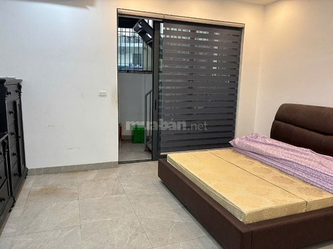 SIÊU HIẾM - XUÂN LA - PHÂN LÔ - THANG MÁY -  THOÁNG TRƯỚC SAU - GARA 