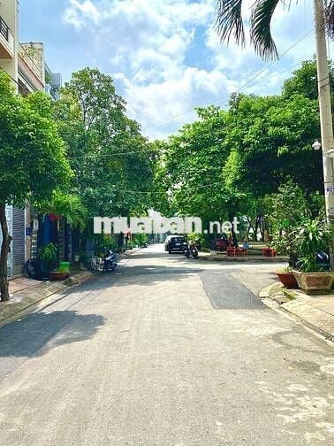 Bán đất 1 sẹc Đặng Thùy Trâm. DT: 4,2x20m. (84m2). Hẻm 9m có vỉa hè
