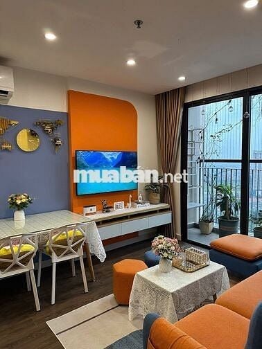 Chính chủ bán căn 2N 54m2, 4,7 tỷ full nội thất đẹp ở ngay Chính chủ bán căn 2N 54m2, 4,7 tỷ full nội thất đẹp ở ngay