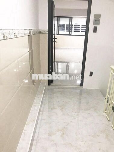 🏠 Cho thuê mặt bằng tầng trệt chung cư – Quận 5 - 4x20m , Trêt , Lửng.