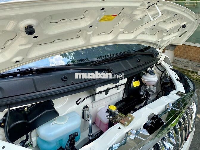 Xe tải van 945kg Tera V6 2S 2024 chạy lướt 650km