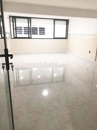 🏠 Cho thuê mặt bằng tầng trệt chung cư – Quận 5 - 4x20m , Trêt , Lửng.
