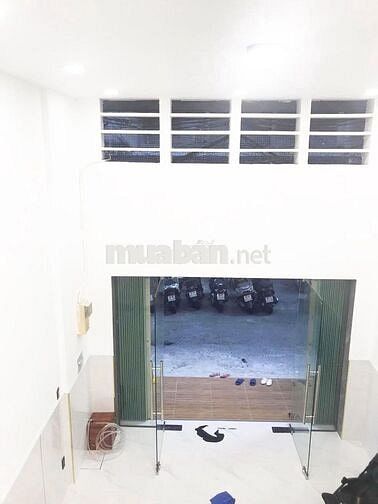 🏠 Cho thuê mặt bằng tầng trệt chung cư – Quận 5 - 4x20m , Trêt , Lửng.