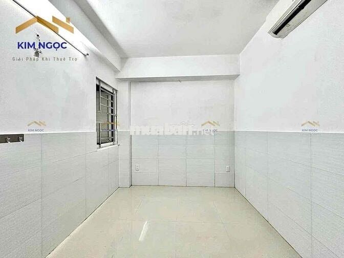 Cho Thuê Stuido Full Nội Thất - Mặt Tiền Không Hẻm - Cửa Sổ Giếng Trời