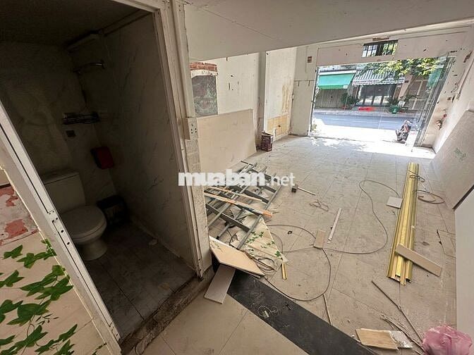 Mặt bằng kinh doanh tự do, 37 Nguyễn Ngọc Nhựt, Tân Phú, có gác lửng ở