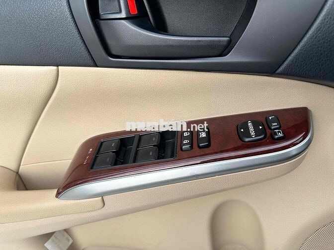 Toyota Camry 2013 2.5Q - 68523 km BH HÃNG 1 năm