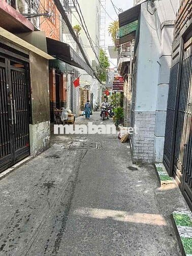 NHÀ ĐÚC 3 LẦU DƯƠNG BÁ TRẠC KẾ BÊN QUẬN 1, QUẬN 5, QUẬN 4, QUẬN 7