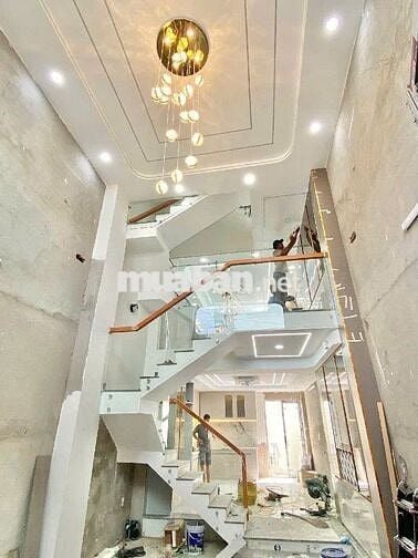 CỰC HOT!! NHÀ MỚI 22B Đường số 4 Hà Đô, Quận 10 - 5 tầng 8 phòng 5wc