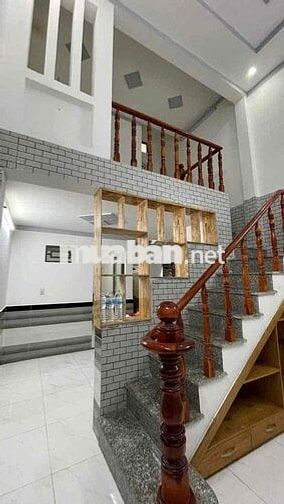 Giá chỉ 890 triệu, có bớt ít may mắn  Nhà sc ở gần trường Tiểu Học Thá