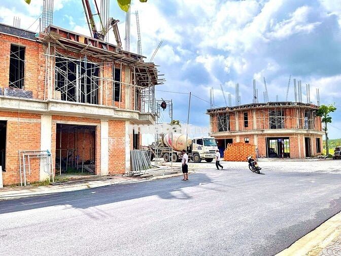 Kẹt tiền cần ra gấp! Bán gấp lô đất ngay cổng Khu công nghệ cao BD