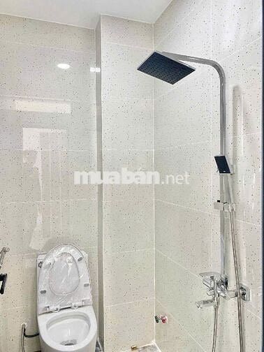 CỰC HOT!! NHÀ MỚI 22B Đường số 4 Hà Đô, Quận 10 - 5 tầng 8 phòng 5wc
