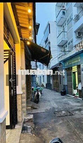 Nhà HXH thông tứ tung, Nở HẬU. Bùi Thế Mỹ, phường 10, Tân Bình.