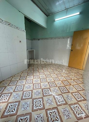 Phòng trọ quận 8 có bếp, cửa sổ thoáng mát và có camera an ninh 24/7