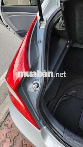 Acent Blue 2015 1.4 AT Hatchback - 97000 km