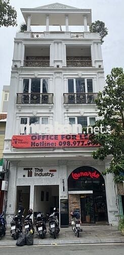 Văn phòng cho thuê tại Q1, HCM, giá cực tốt chỉ 500k/m2
