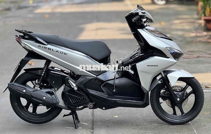 Airblade Bạc Xe em dọn full mới từ trong ra ngoài