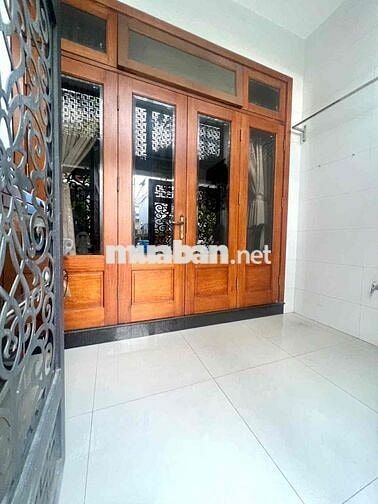 nhà 3 tầng kiệt ô tô nguyễn tất thành  nhà xây kiên cố