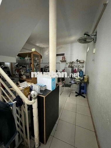 NHÀ ĐẸP GẦN NGUYỄN ẢNH THỦ BÀ ĐIỂM HƠN 80M2 GIÁ SIÊU RẺ