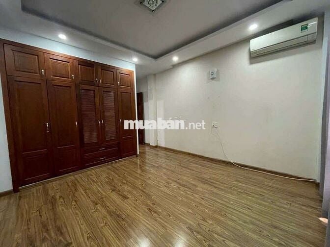 Bán gấp nhà mặt tiền đường số 53 p.Tân quy Q7 DT 50m2 Giá chỉ 8,8 tỷ