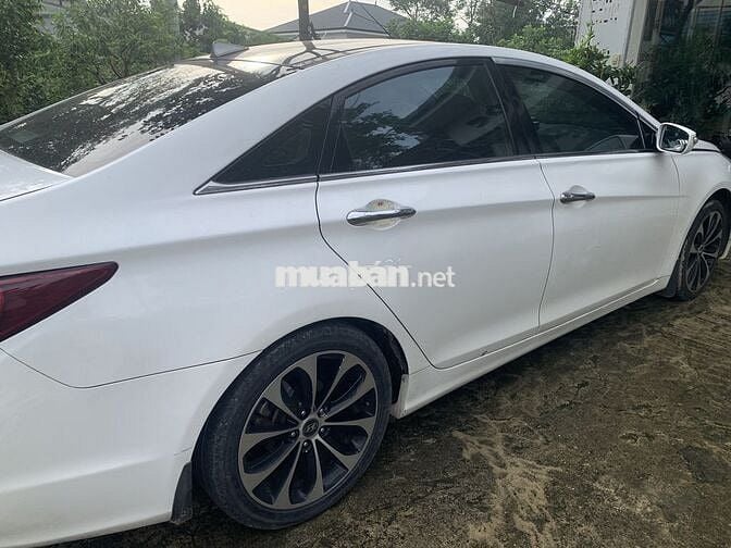 Lên đời bán xe gia đình đang đi