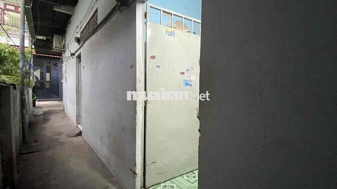 GẦN CHUNG CƯ CELADON CITY - DT: 90M2 ( 5,1 x 18 ) - HẺM XE HƠI - 6.5TỶ