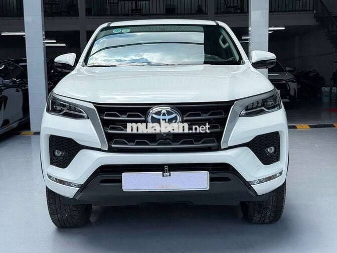 Toyota fortuner 2.4G - 32000 km
