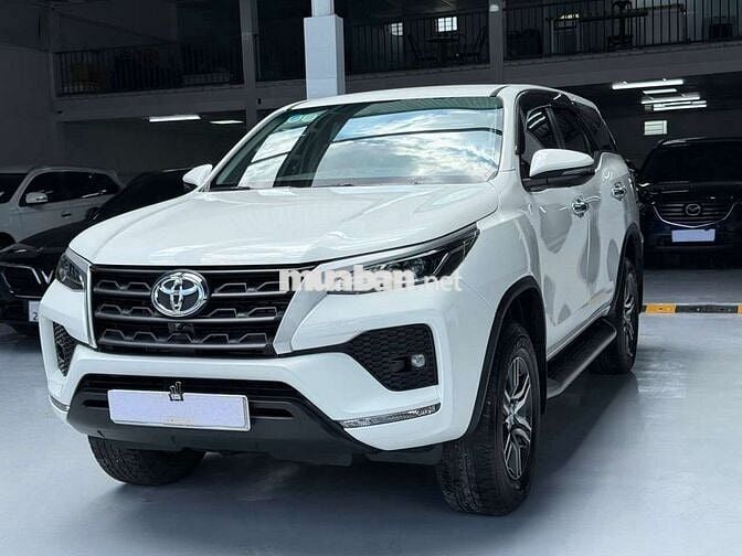 Toyota fortuner 2.4G - 32000 km
