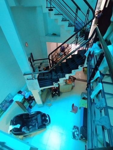 Nhà 4 lầu 4x20m đường nội khu Cao Lỗ phường 4 quận 8 