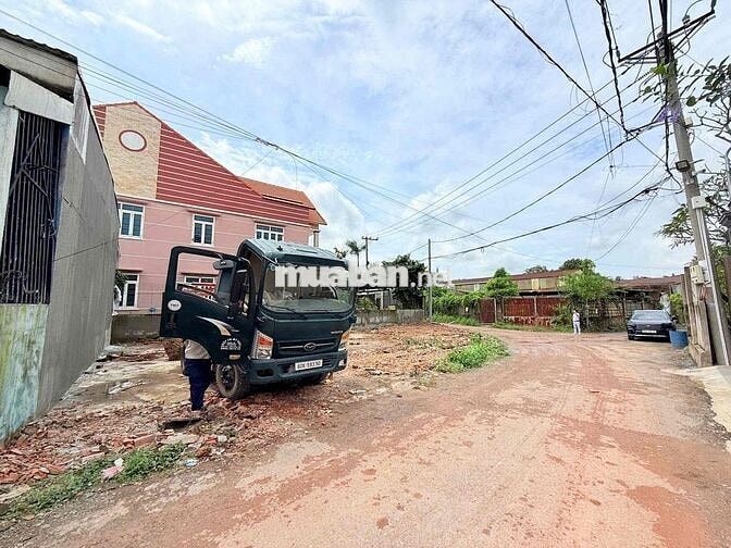 Bán Đất Góc 2 Mặt Tiền Khu Biệt Thư Tân Vạn