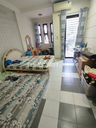 Nhà 4 lầu 4x20m đường nội khu Cao Lỗ phường 4 quận 8 