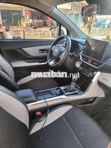 Toyota Veloz Cross 2022 CVT Top - 52000 km