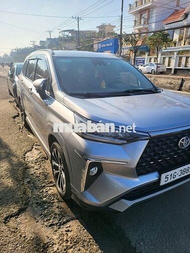 Toyota Veloz Cross 2022 CVT Top - 52000 km