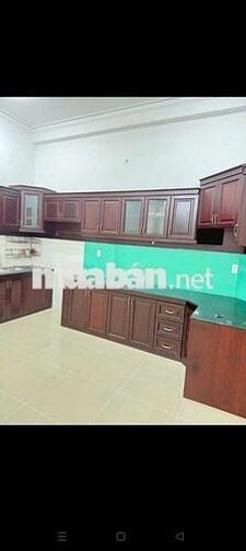 Nhà 3 tầng gốc 2 mặt tiền đường 19 kdc bình hưng DT 6 x 24m 2 lầu