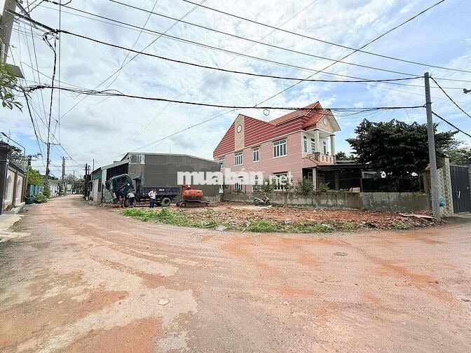 Bán Đất Góc 2 Mặt Tiền Khu Biệt Thư Tân Vạn